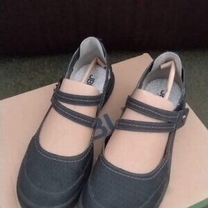 JBU Velcro strap casual 8M